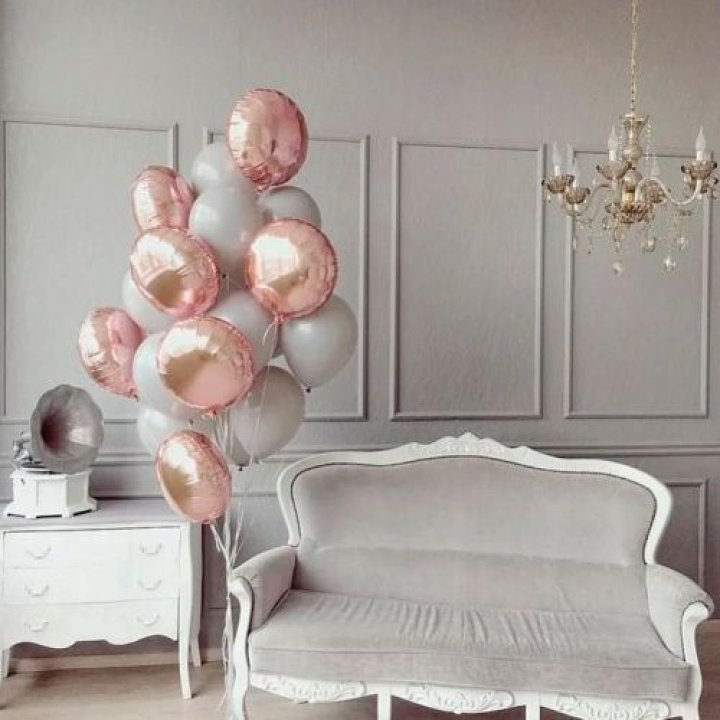 Фонтан шаров "Софт рози" в Тюмени