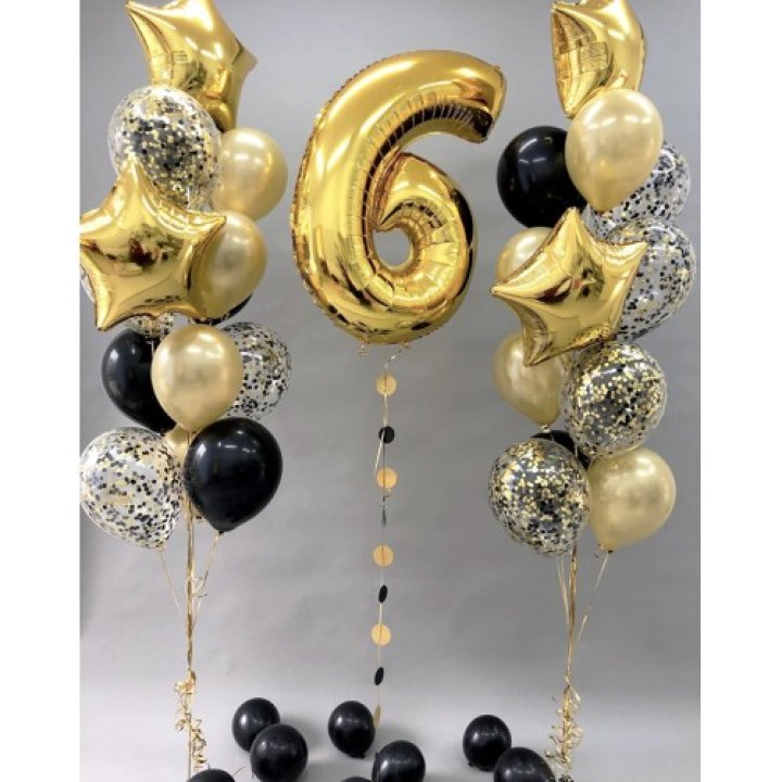 Цифра с фонтанами шаров  в Тюмени