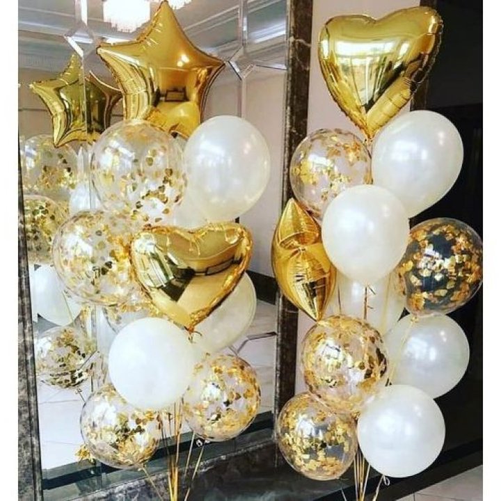 Фонтан шаров "Привет, это я" в Тюмени