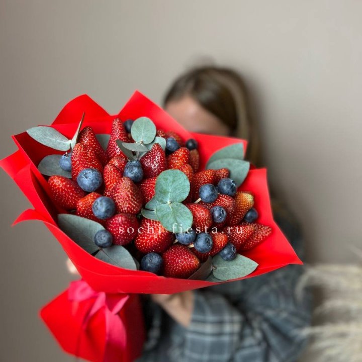 Клубничный бум №1 в Тюмени