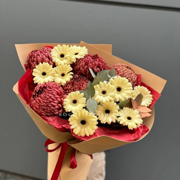 Букет гербер и хризантем Бигуди в Тюмени