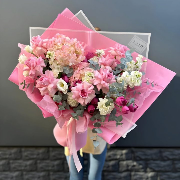 Дизайнерский букет №25 в Тюмени