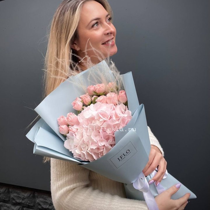 Гортензия  "Жасмин" в Тюмени