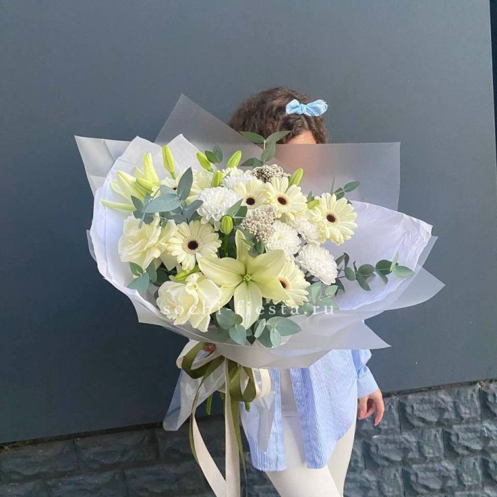 Букет с лилией и герберой в Тюмени