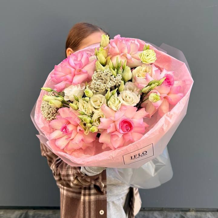 Букет "Розы с эустомой" в Тюмени