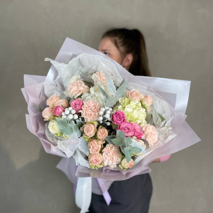 Дизайнерский букет №19 в Тюмени