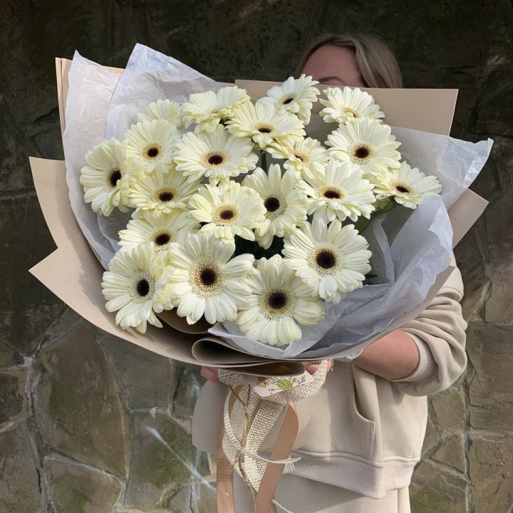 Букет голландских гербер "Шейн"" в Тюмени