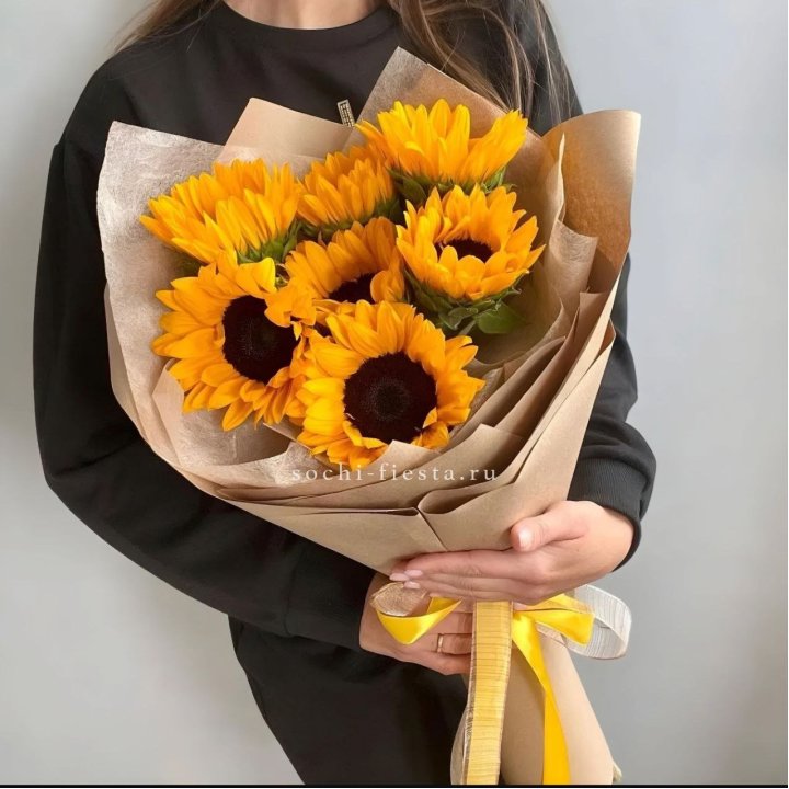 Букет из подсолнухов в Тюмени