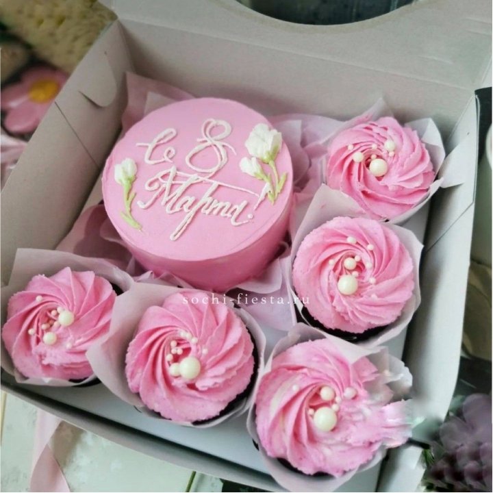 Капкейки и бенто-торт "8 марта!" в Тюмени