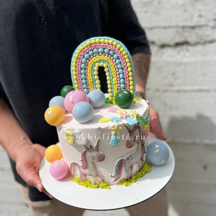 Торт "Радуга с единорогом" в Тюмени