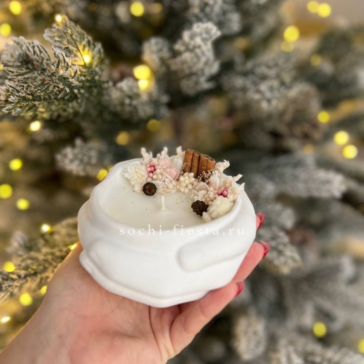 Свеча ароматическая в гипсе Руки с корицей в Тюмени