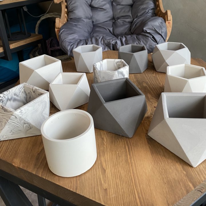 Дизайнерское кашпо в Тюмени