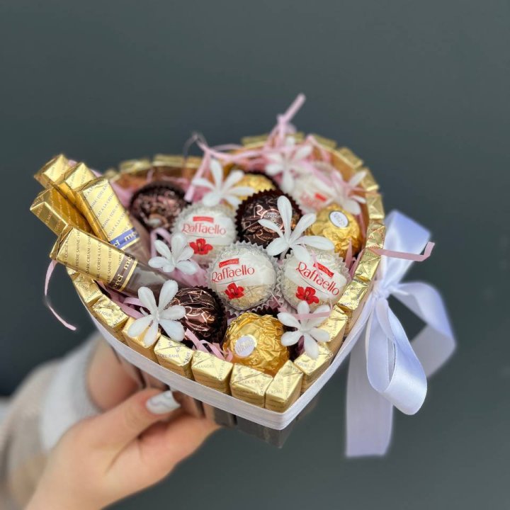 Подарочный набор шоколада в Тюмени