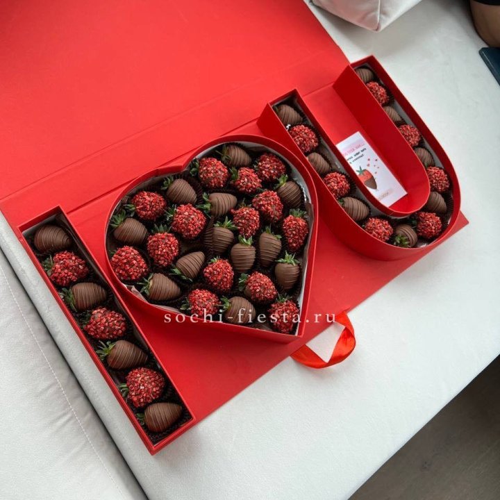 Клубника в шоколаде "Я люблю тебя" в Тюмени