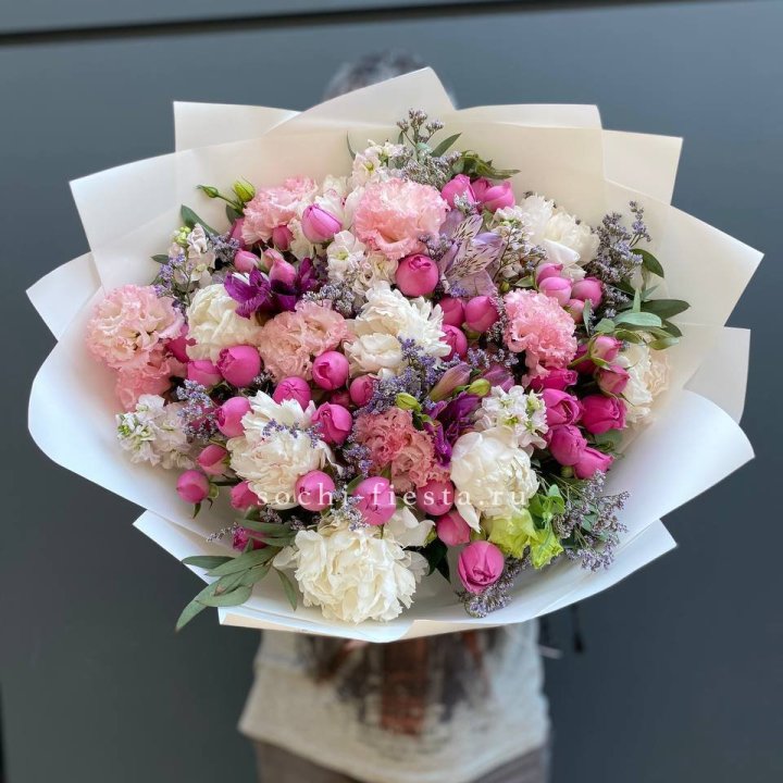 Дизайнерский букет №10 в Тюмени