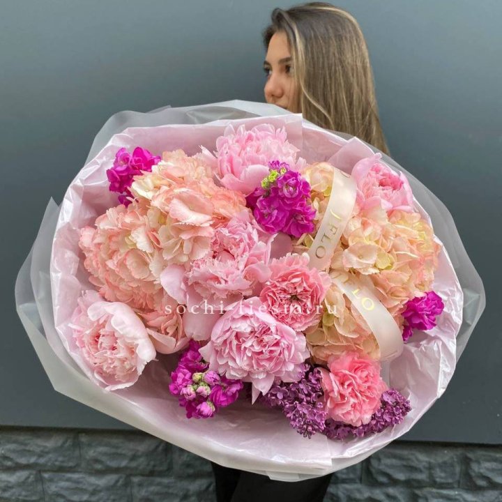  Букет "Фловер пионс" в Тюмени