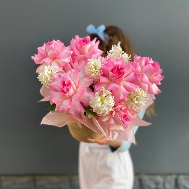 Дуо розы и гиацинты в Тюмени