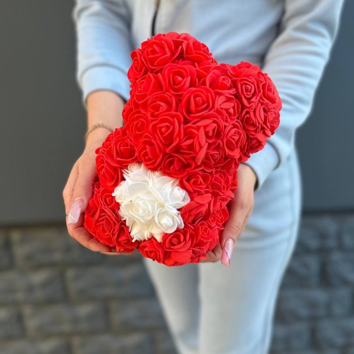 Медведь с белым сердцем в Тюмени