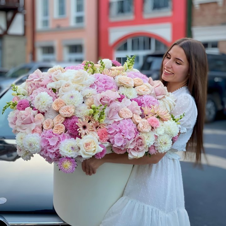 Дизайнерский цилиндр "Мелиса" в Тюмени