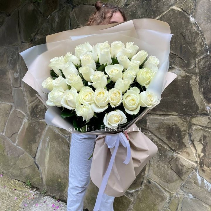 35 голландских роз в Тюмени