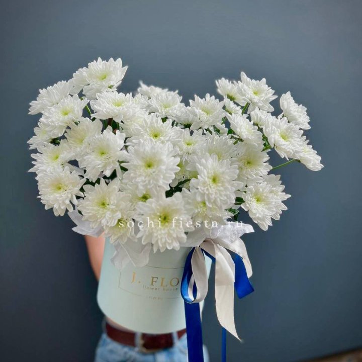 Коробка с хризантемами №3 в Тюмени