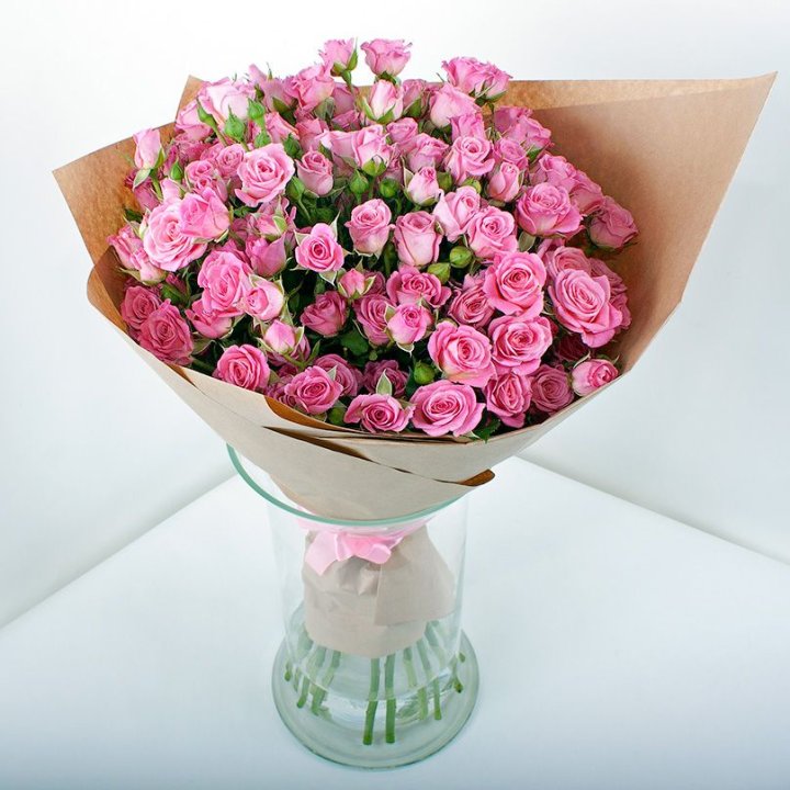 15 кустовых роз в Тюмени