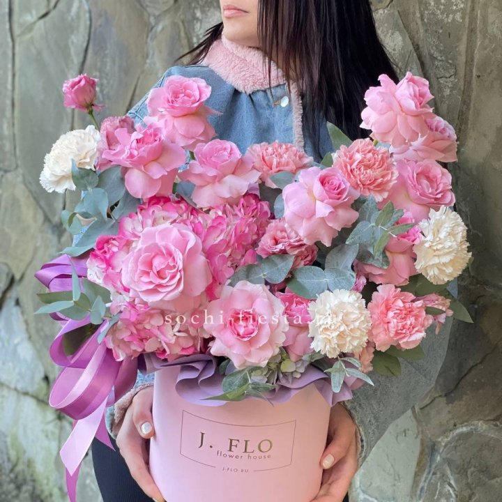 Цветочный бокс "Эсмиральда" в Тюмени