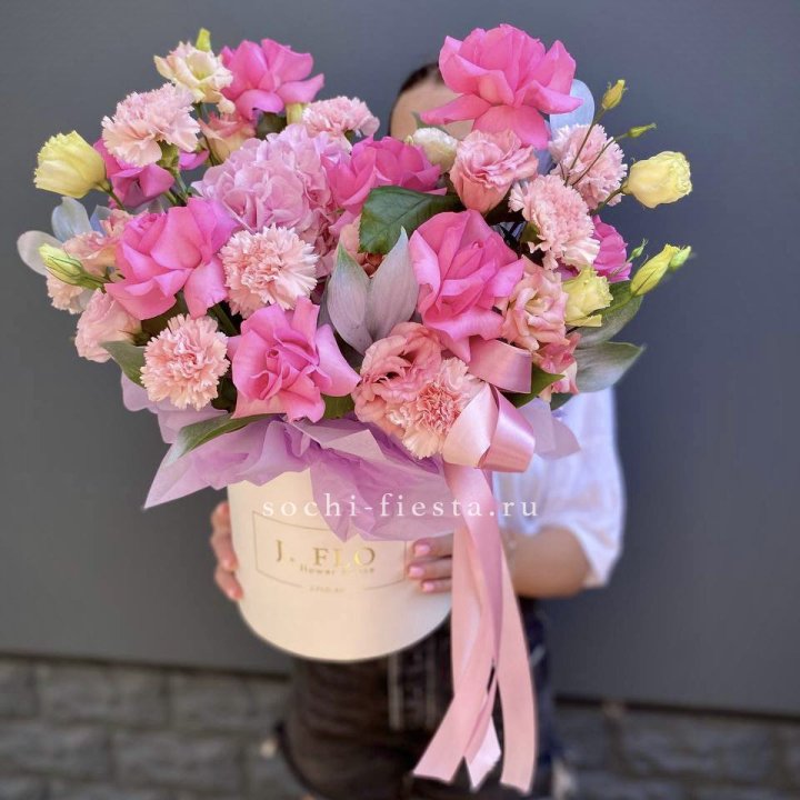 Цветочный бокс "Сальма" в Тюмени