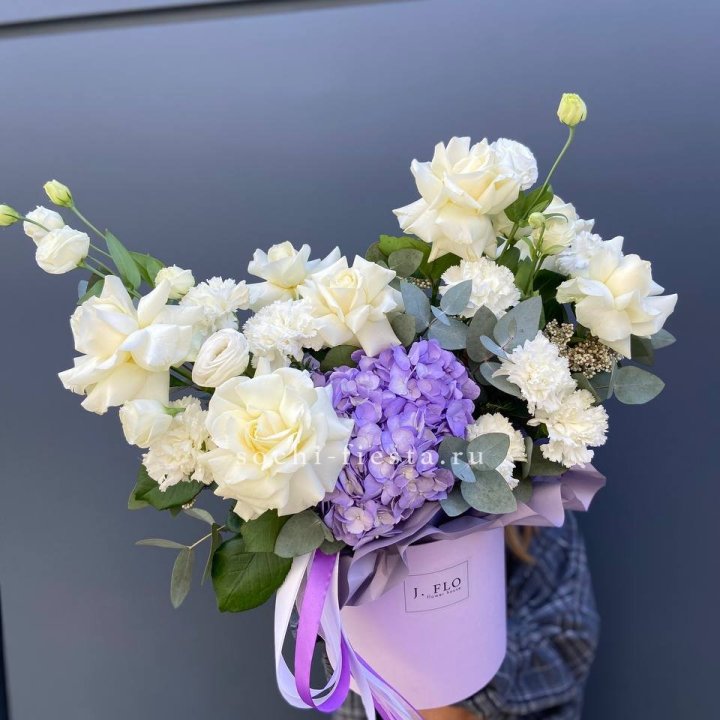 Авторский бокс "Самертини" в Тюмени