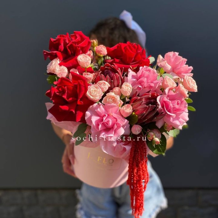 Дизайнерский цилиндр "Густо" в Тюмени