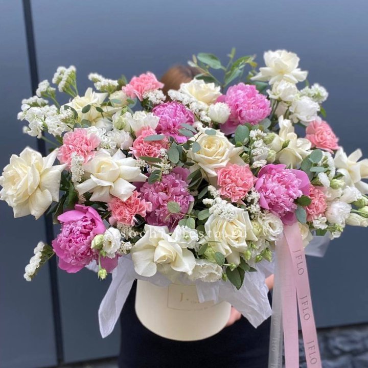 Дизайнерский бокс "Амор этерна" в Тюмени