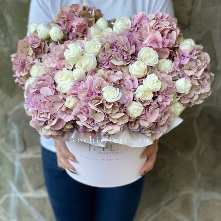 Бокс "Изобела пинк" в Тюмени