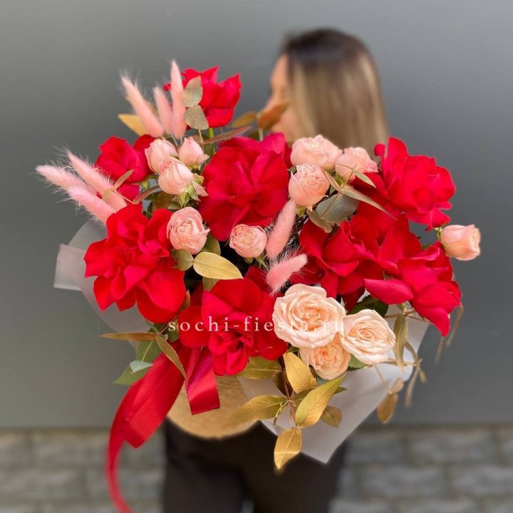 Джутовое кашпо "Любовь Лолиты" в Тюмени