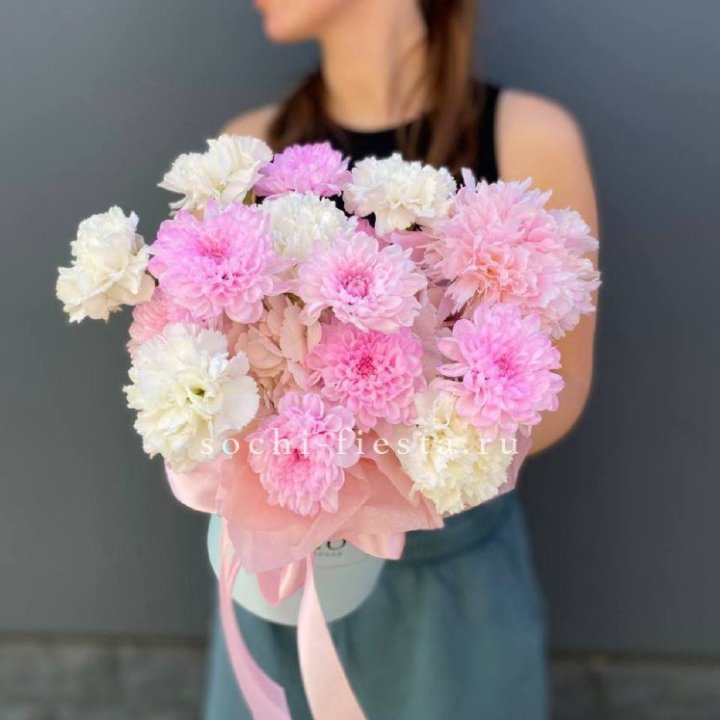 Коробка с цветами "Фиона" в Тюмени