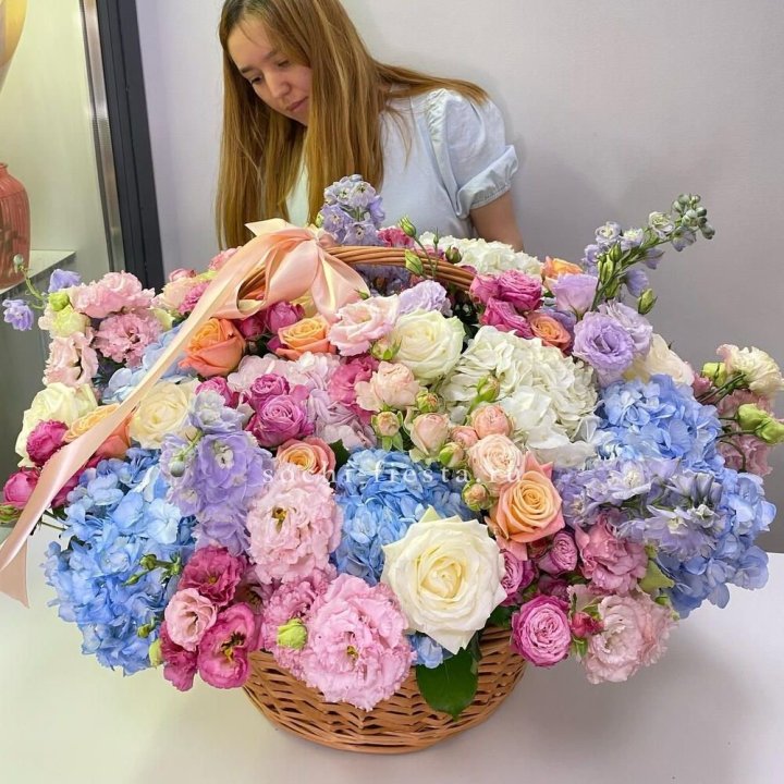 Авторская корзина "Экстра" в Тюмени