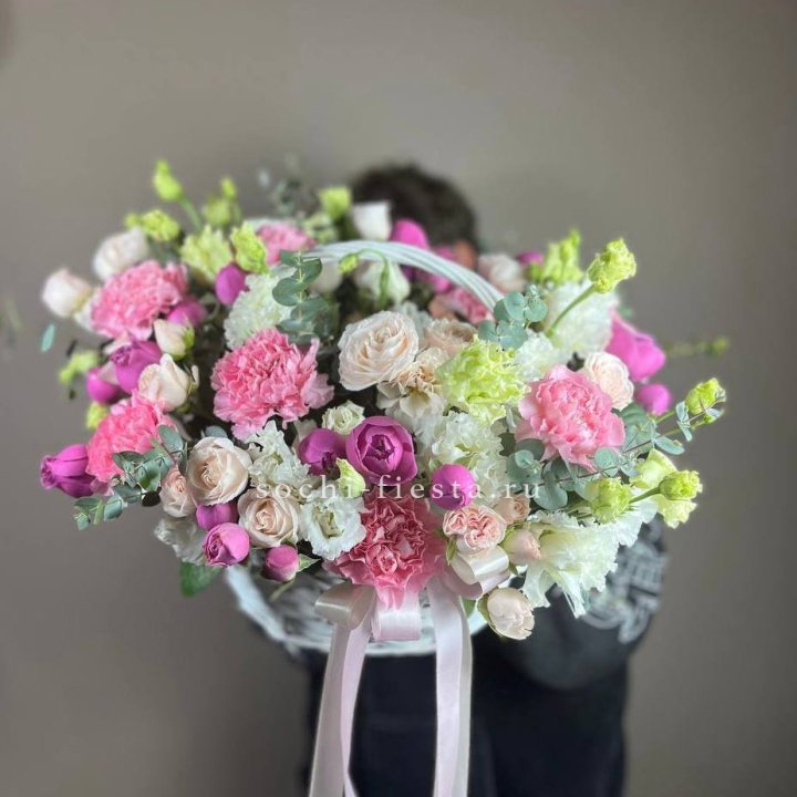 Корзина "Яркая" в Тюмени