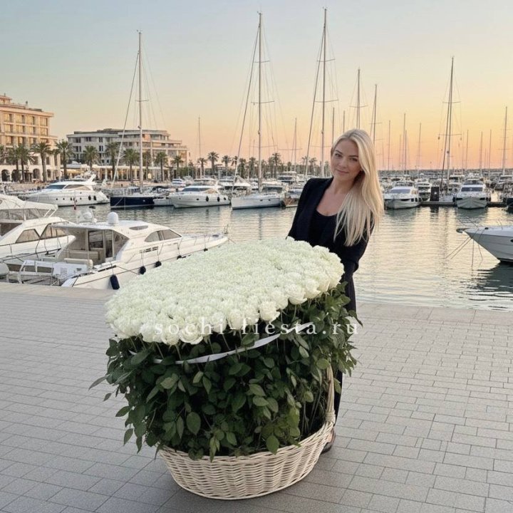 301 высокая роза в корзине в Тюмени