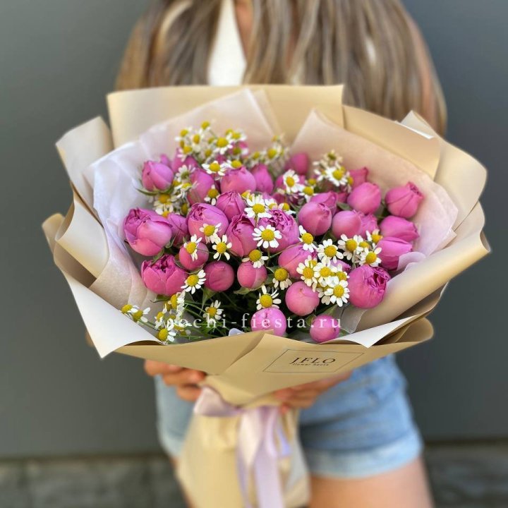 Дуобукет мисти с ромашками  в Тюмени