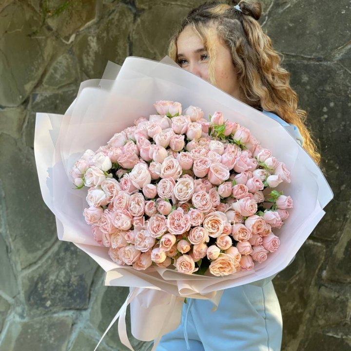 45 роза бомбастик Крем в Тюмени