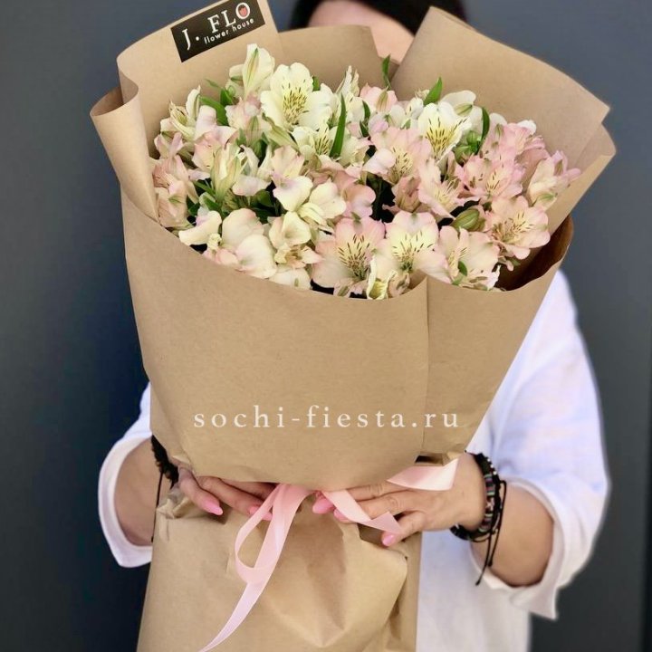 17  альстромерий в крафте в Тюмени