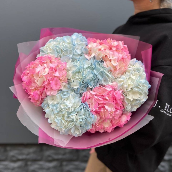 Букет гортензий "Тоника №2" в Тюмени