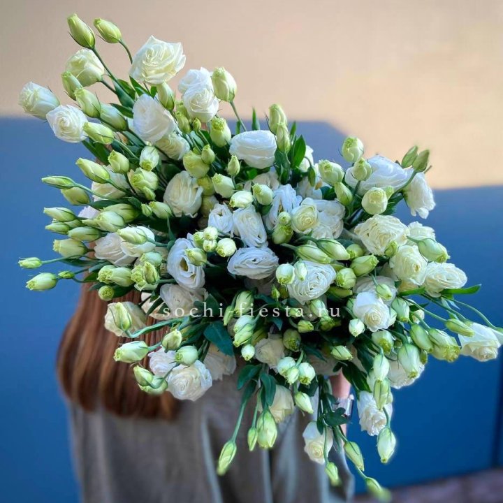 Охапка эустомы в Тюмени