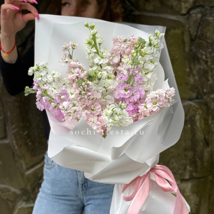 Букет маттиол №1 в Тюмени