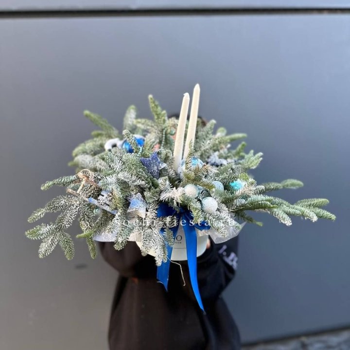 Новогодняя композиция в коробке  в Тюмени