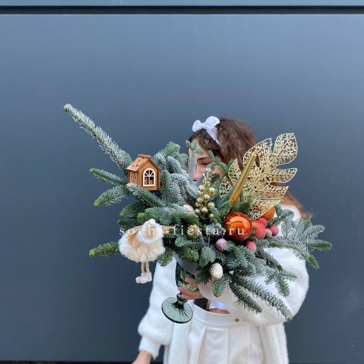 Композиция в бокале огненная  в Тюмени