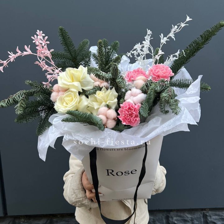 Цветочная сумка с нобилисом в Тюмени