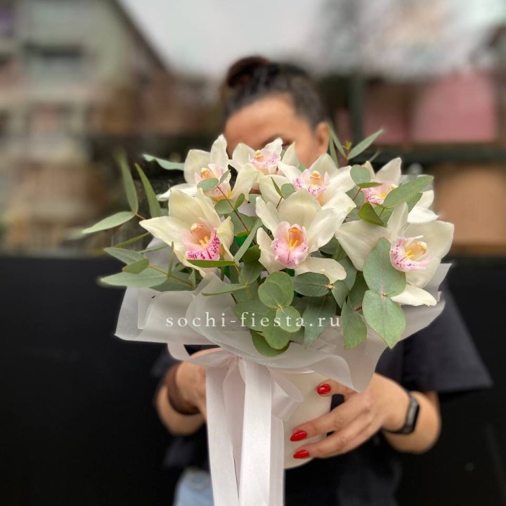 Бокс с орхидеями в Тюмени