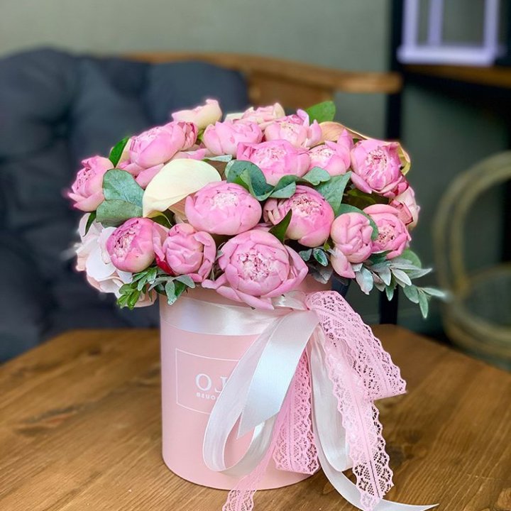 Композиция с пионами №1 в Тюмени