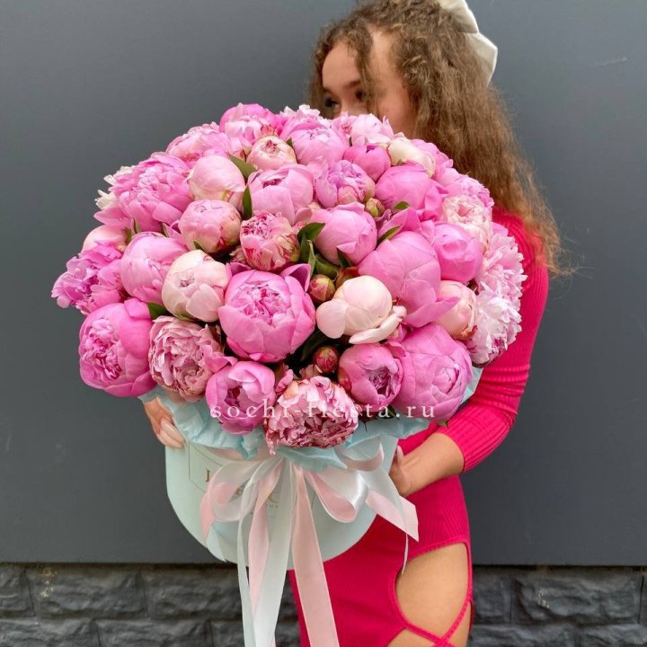 51 пион в цилиндре в Тюмени