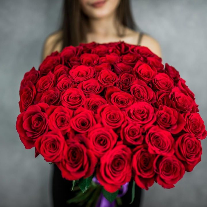 51 красная роза в Тюмени